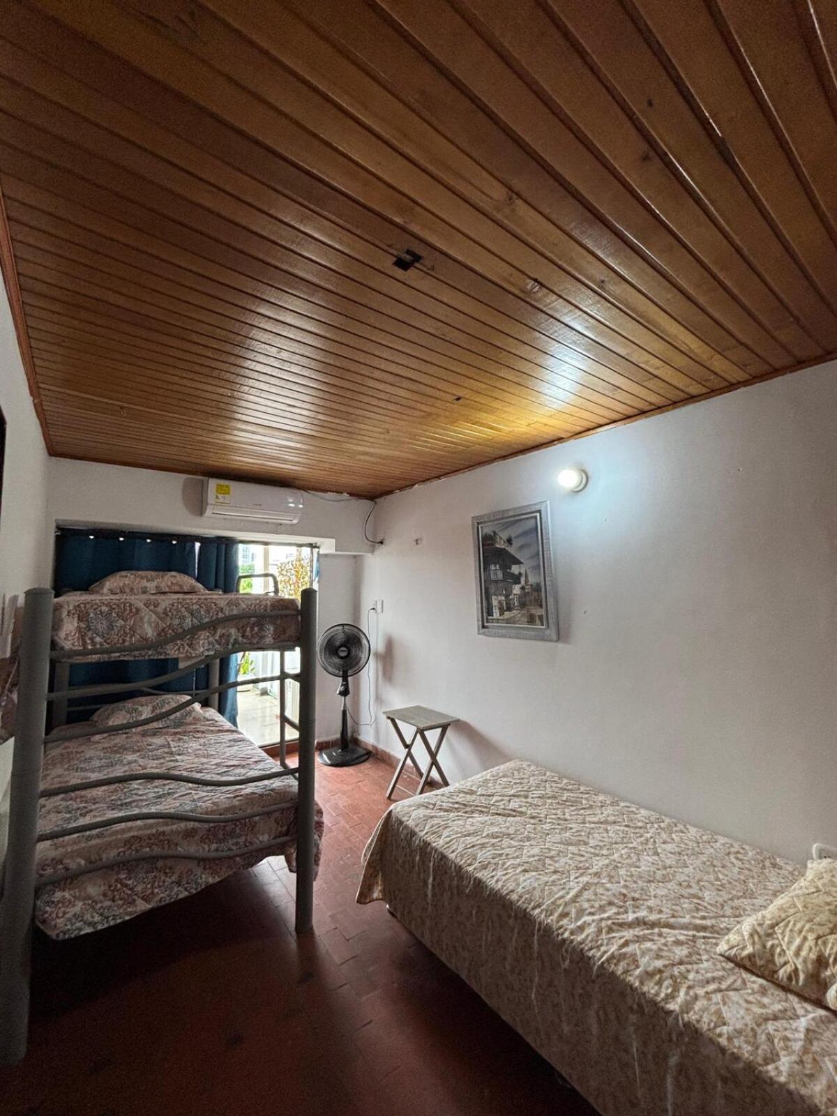 Ritze's House Getsemani Apartamento *